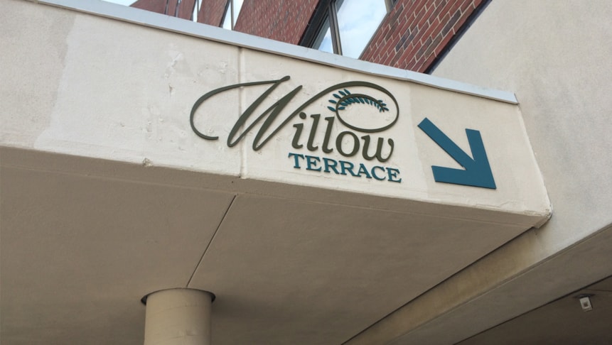 Dimensional Letters (Exterior)