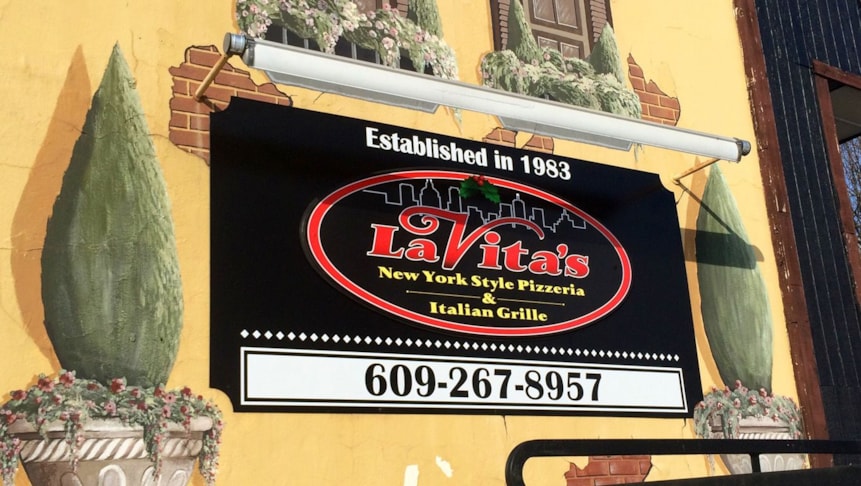 Menus & Restaurant Signage