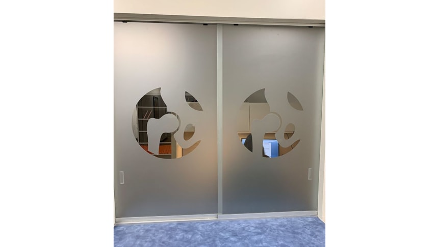 Etched vinyl providing a frosted privacy barrier for ARBDA in Voorhees