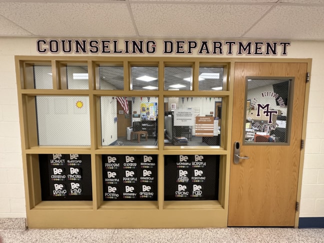 Dimensional Letters (Interior)