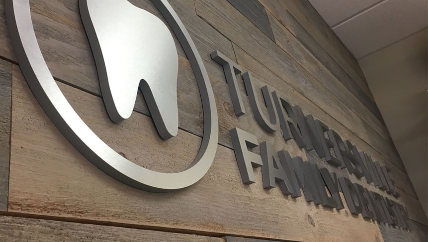 Dimensional Letters (Interior)