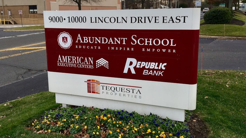 Monument Signs in Marlton