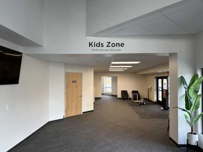 Graphics & Wall Murals