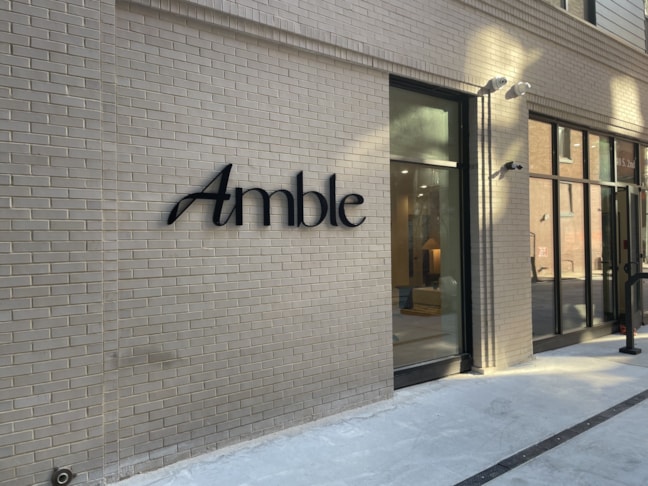 3D Signs & Dimensional Letters