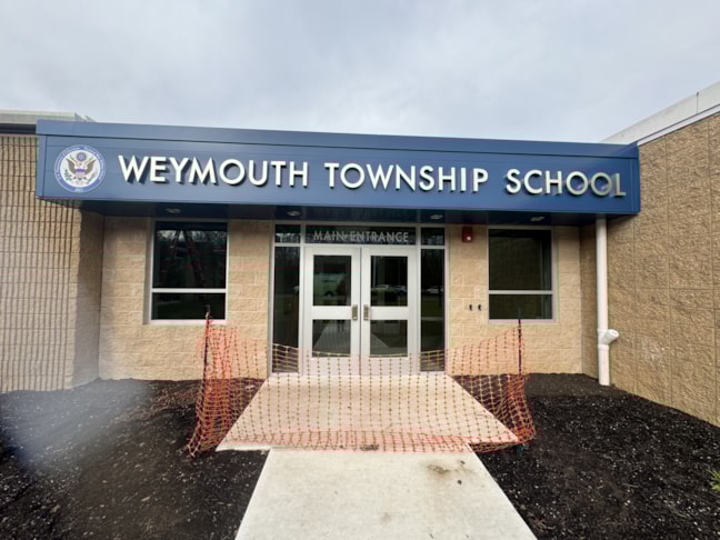 3D Signs & Dimensional Letters