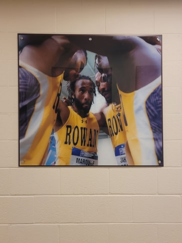 Custom Acrylic & Plastic Displays