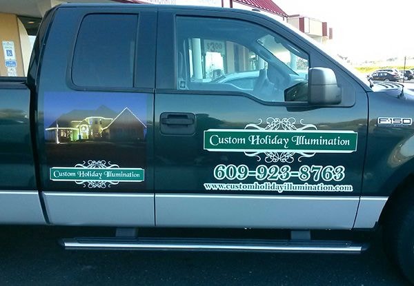  - image360-marlton-nj-vehicle-lettering-custom-holiday-illumination