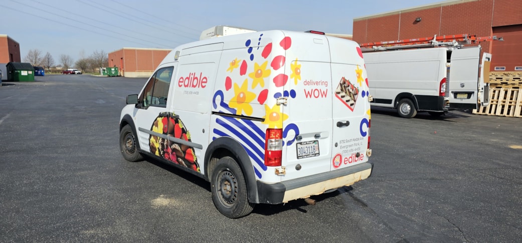 Vehicle Graphics & Lettering