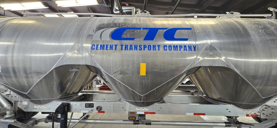 Vehicle Graphics & Lettering