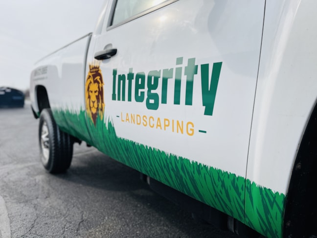 Vehicle Graphics & Lettering