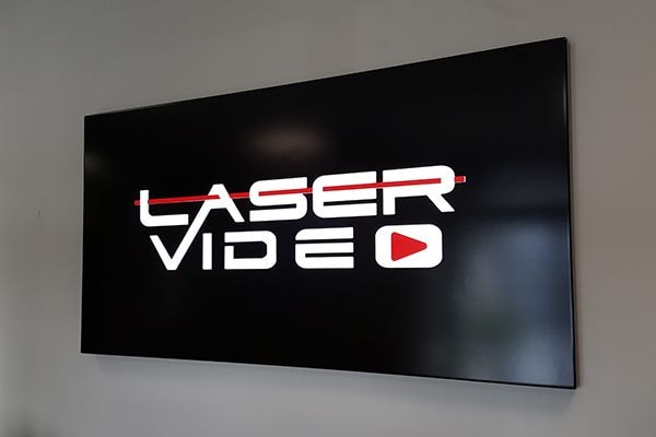 Edgelit and Backlit Signs