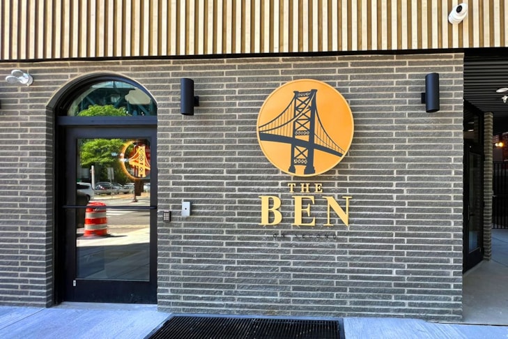 Edgelit and Backlit Signs