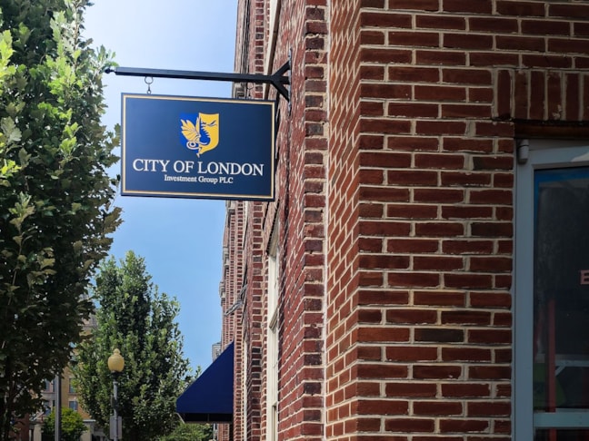 Carved Wooden & HDU Signs | Professional Services