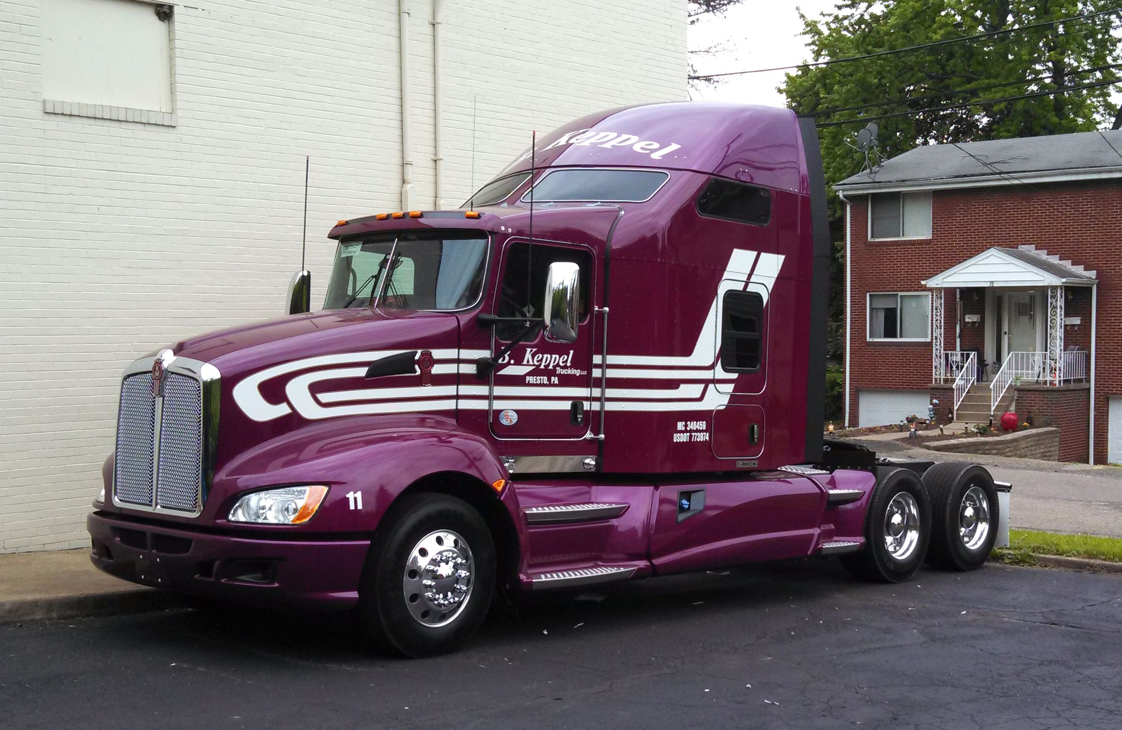  - Semi Truck Vinyl Graphics