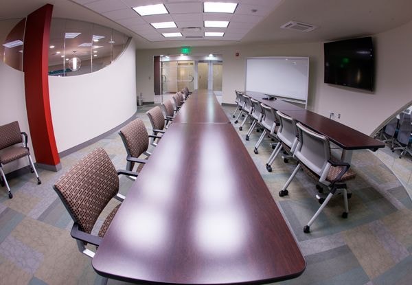  - Imgae360-PlymouthMI-GlassDisplay2