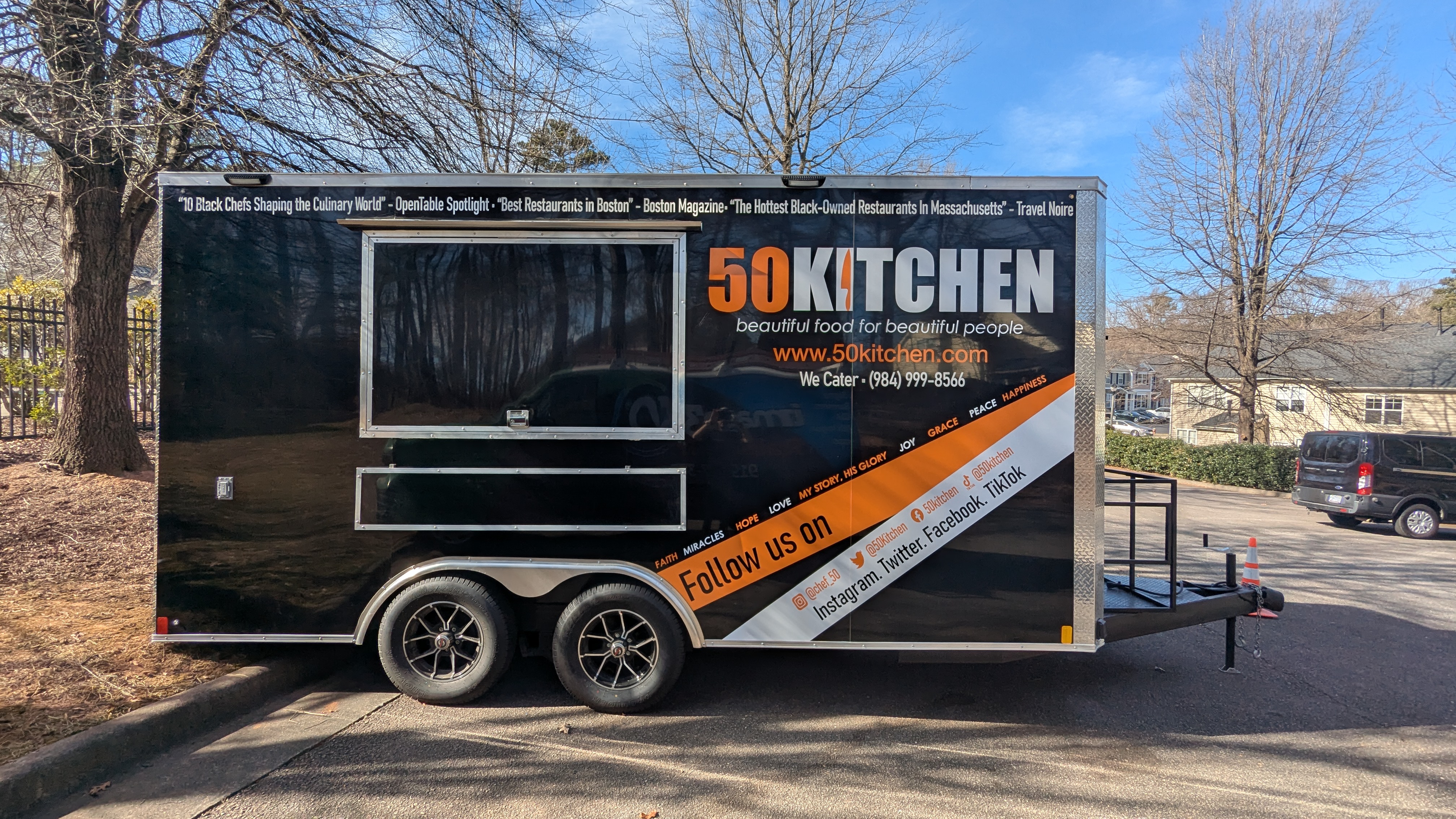 Vehicle Graphics & Lettering