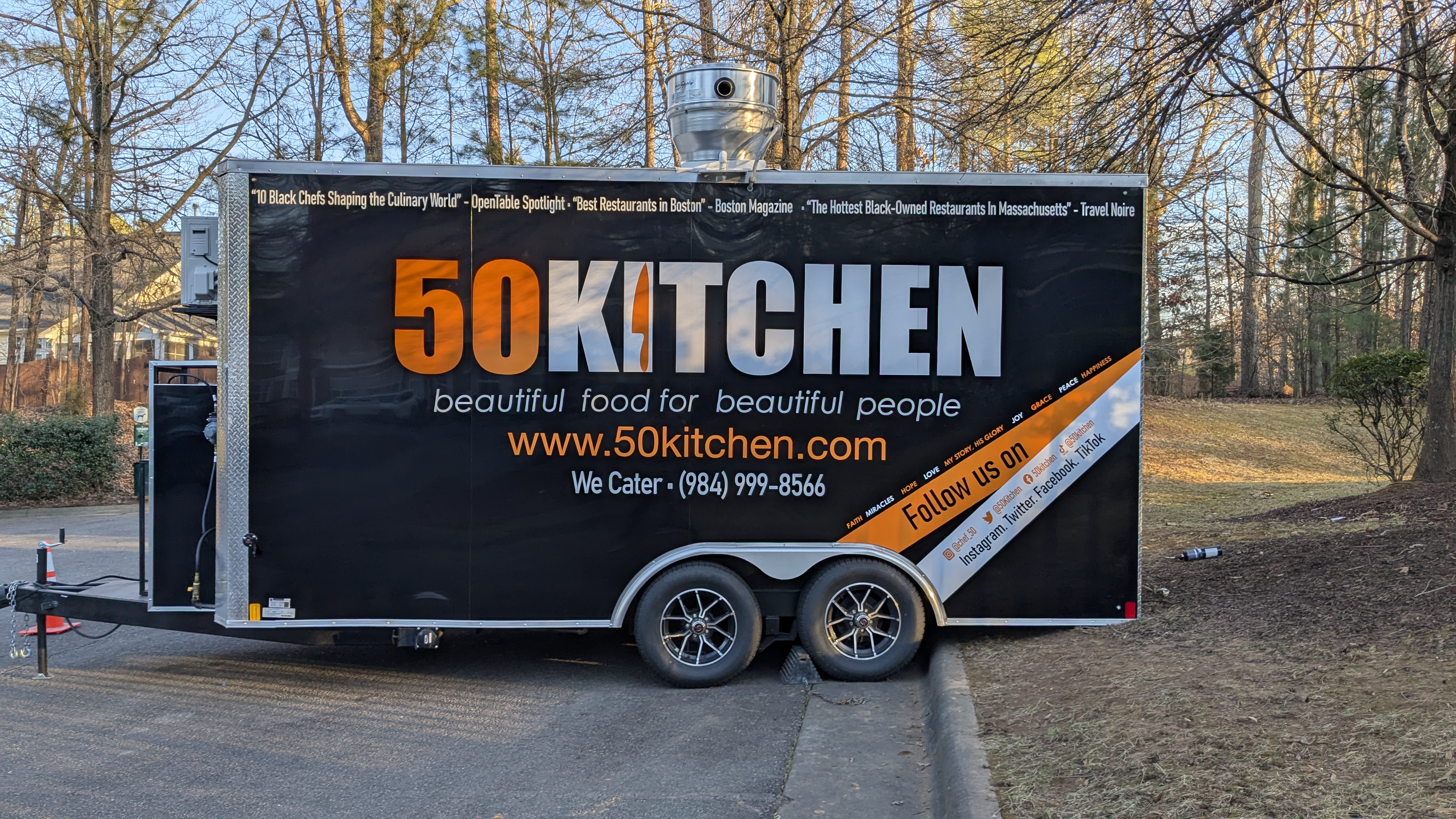 Vehicle Graphics & Lettering