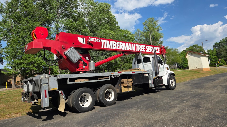 Vehicle Graphics & Lettering