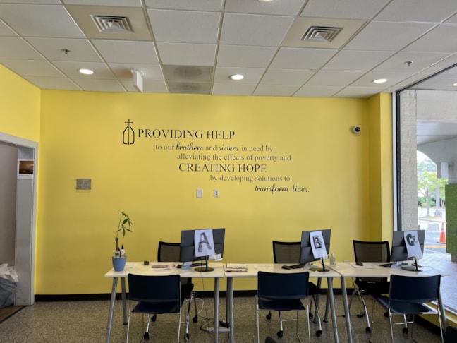 Wall Murals & Graphics