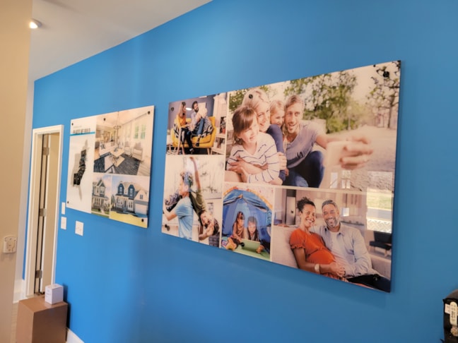 Hanging Signs & Ceiling Displays