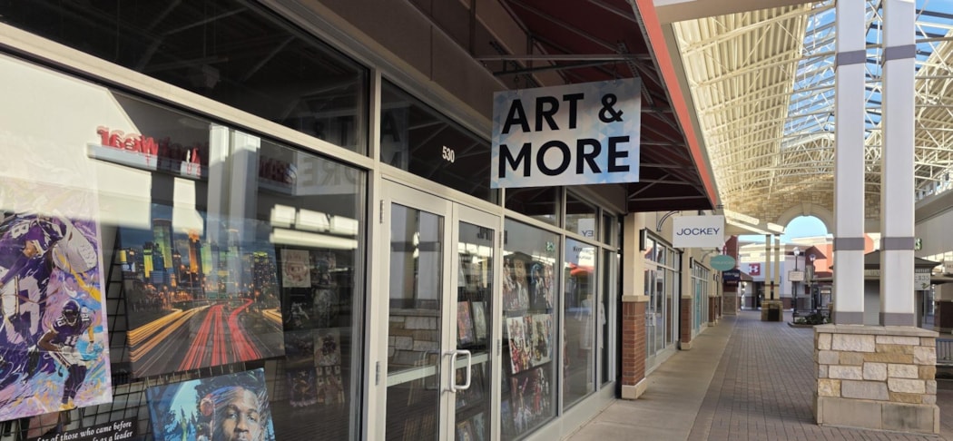 Hanging Signs & Ceiling Displays