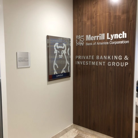 3D Signs & Dimensional Letters