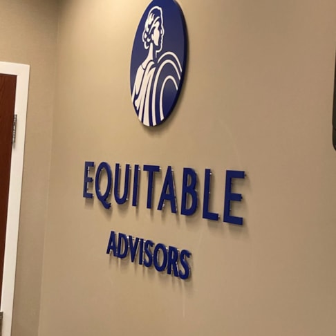 3D Signs & Dimensional Letters