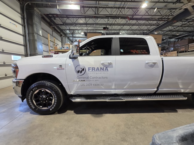 Vehicle Graphics & Lettering