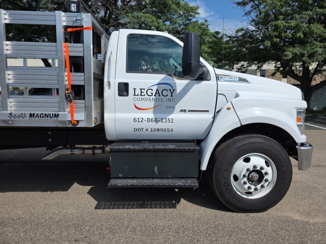 Vehicle Graphics & Lettering