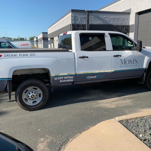 Vehicle Graphics & Lettering