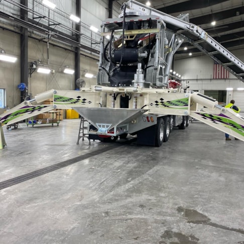 Vehicle Graphics & Lettering