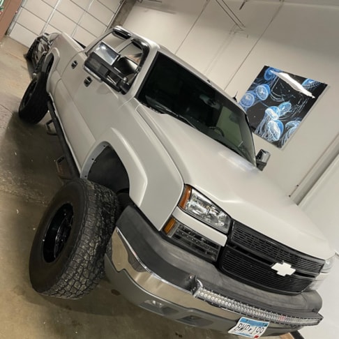 Vehicle Graphics & Lettering