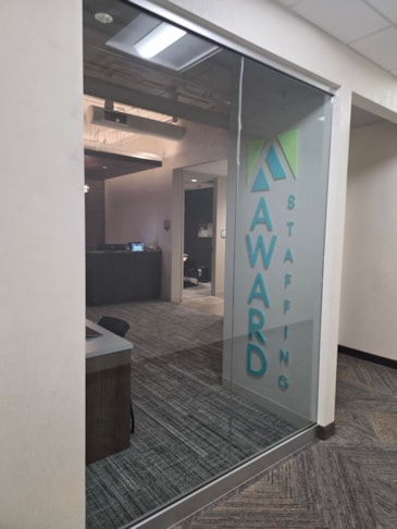 Custom Acrylic & Plastic Displays