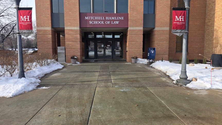 Custom Acrylic & Plastic Displays