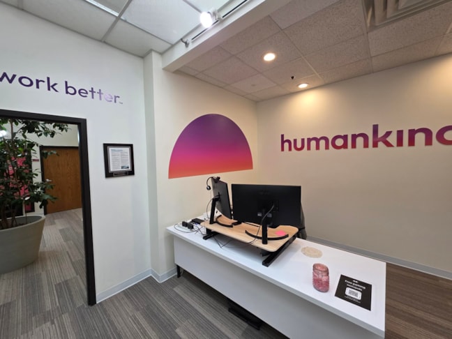 Custom Acrylic & Plastic Displays