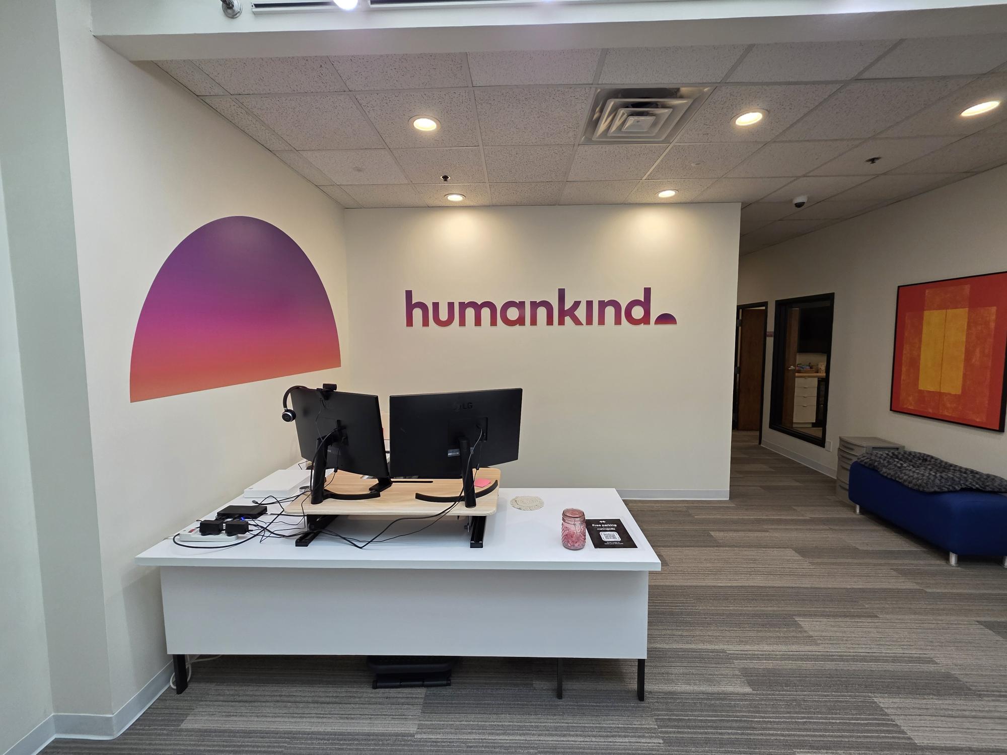 Custom Acrylic & Plastic Displays