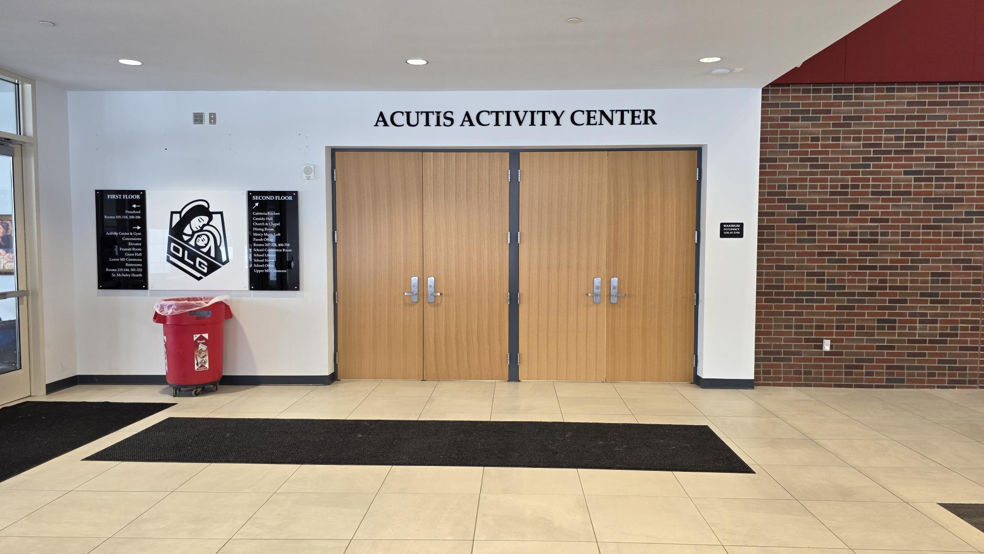 Custom Acrylic & Plastic Displays