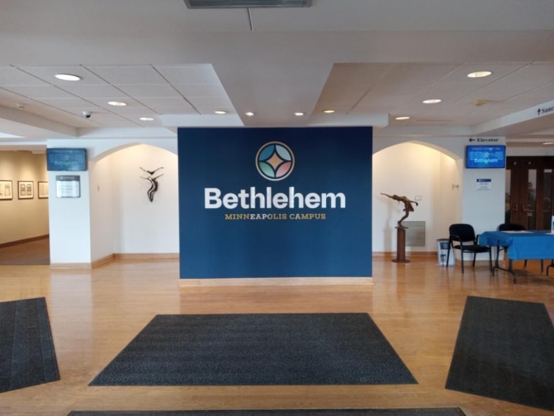 Custom Acrylic & Plastic Displays