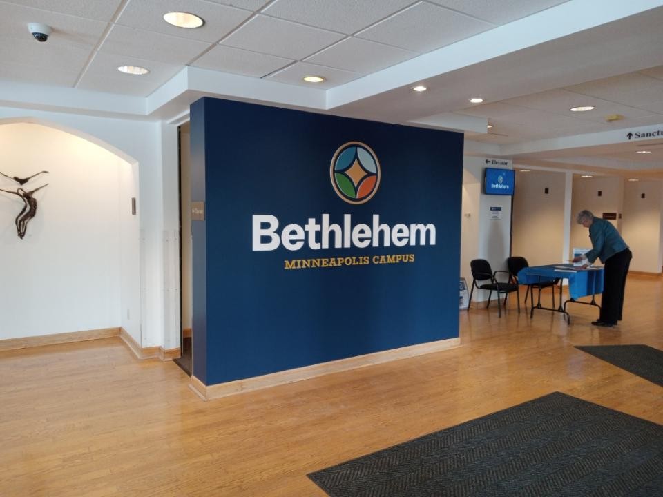 Custom Acrylic & Plastic Displays