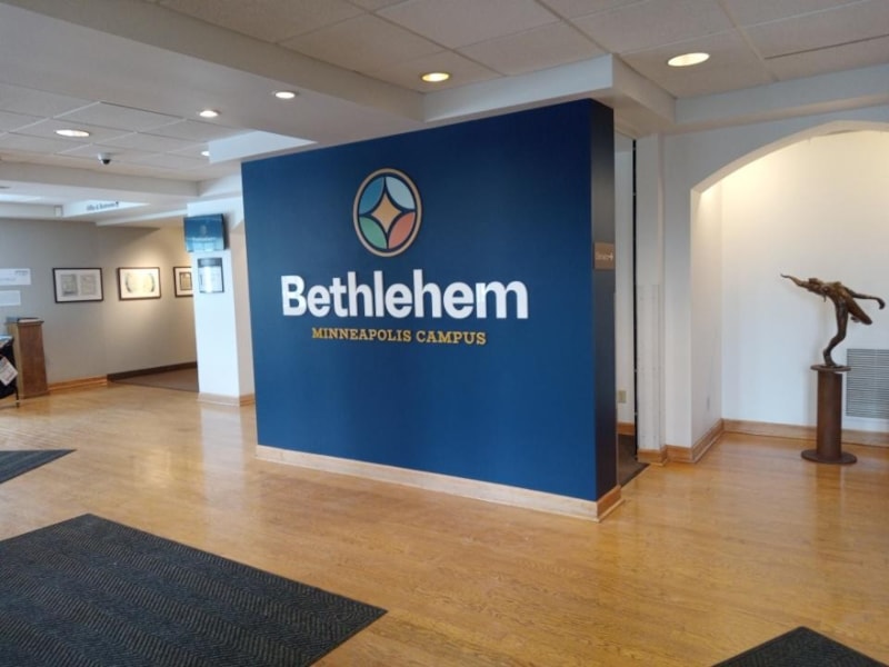 Custom Acrylic & Plastic Displays