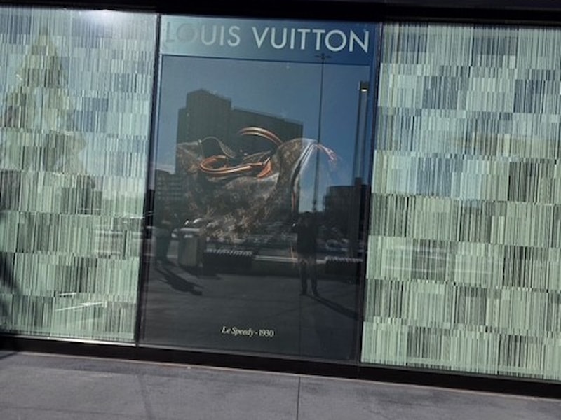 Lightbox Signs | Vinyl