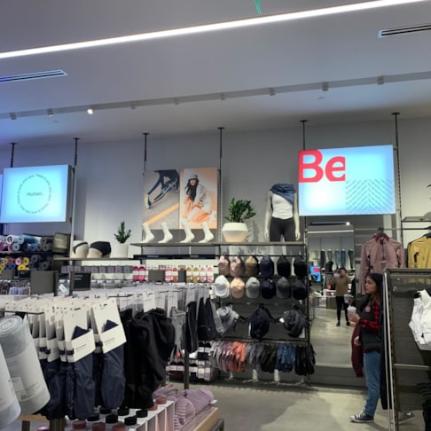 Custom Decals, Wraps & Lettering