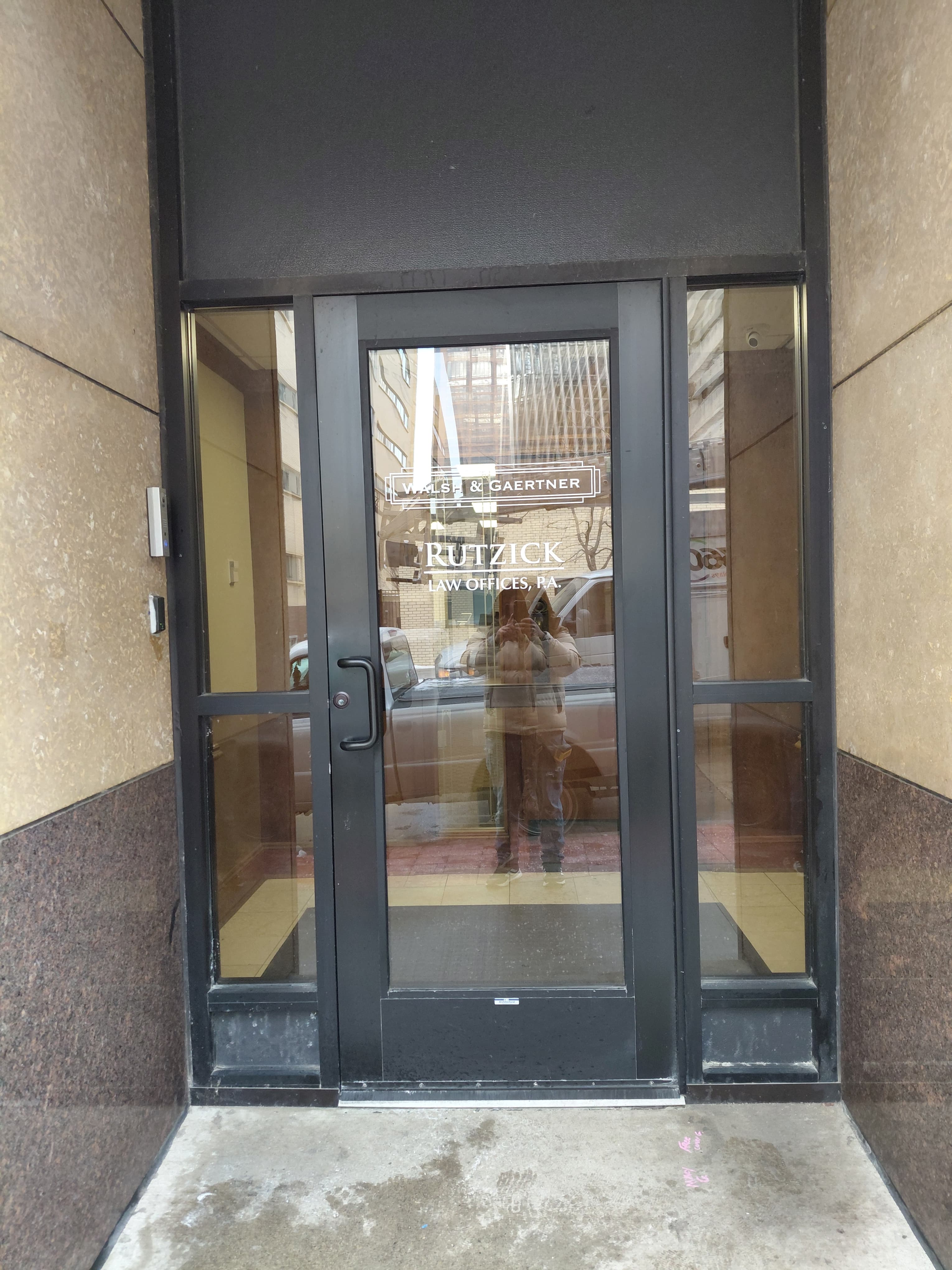 Window Graphics | Vinyl