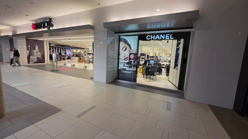 Wall Murals & Graphics