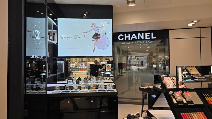 Wall Murals & Graphics