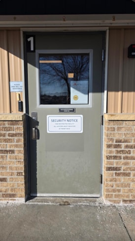 Wall Murals & Graphics