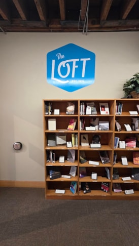 Wall Murals & Graphics