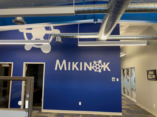 Wall Murals & Graphics