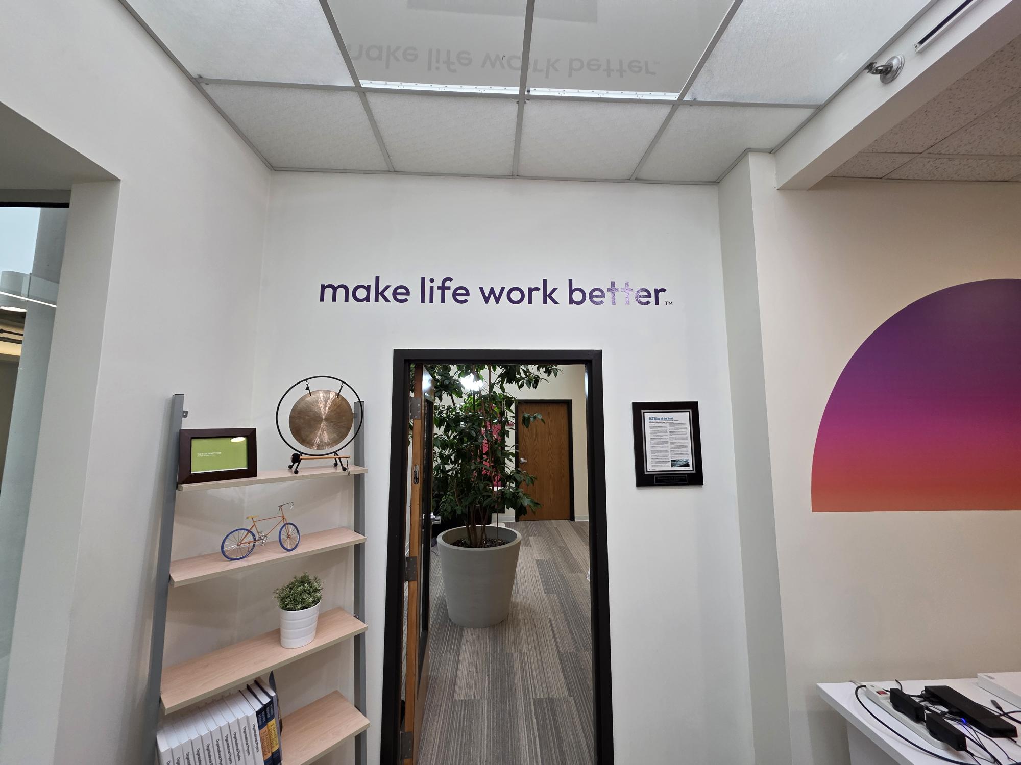 Wall Murals & Graphics