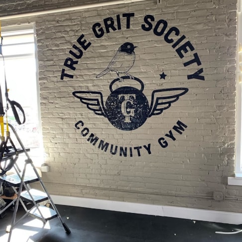 Wall Murals & Graphics